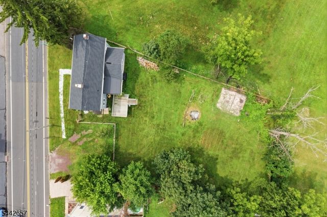 891 Amwell Rd, Hillsborough Twp., NJ 08844