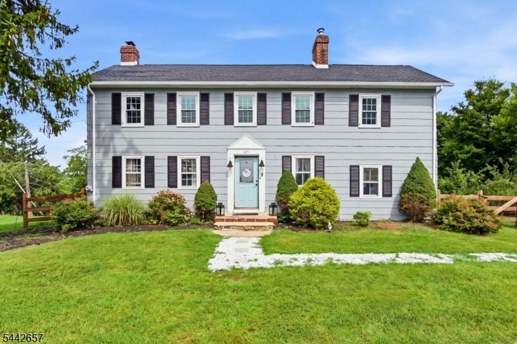891 Amwell Rd, Hillsborough Twp., NJ 08844