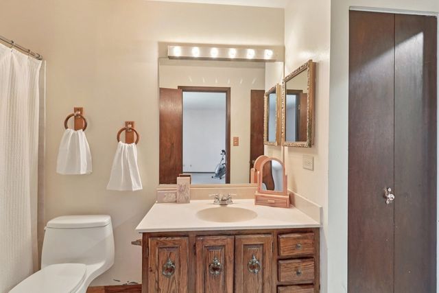 4485 BAYSIDE Circle, Hoffman Estates, IL 60192