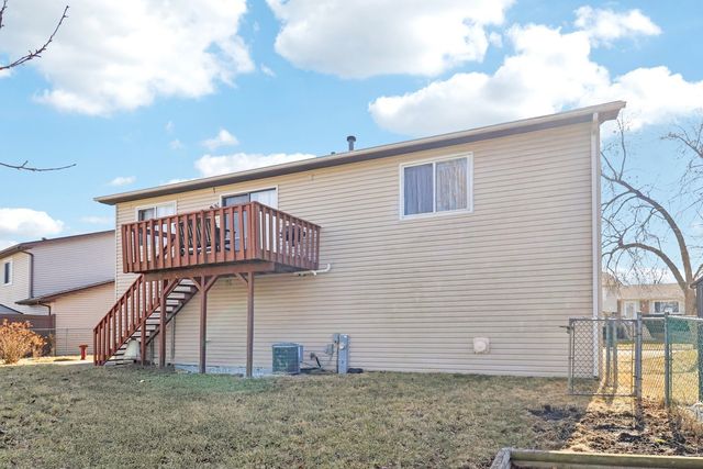 4485 BAYSIDE Circle, Hoffman Estates, IL 60192