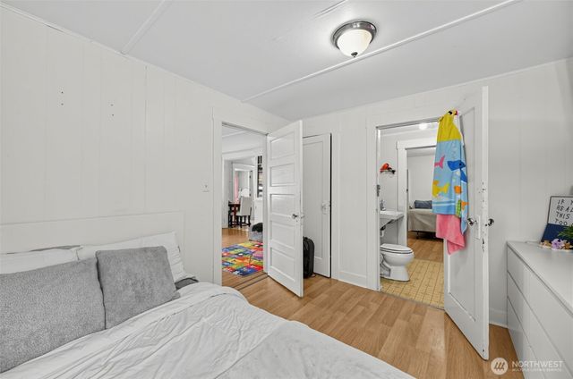 1503 Davis Avenue S, Renton, WA 98055
