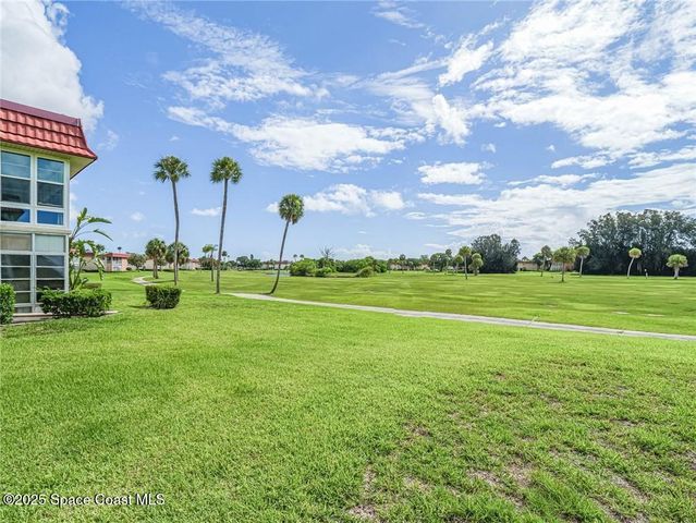 55 Woodland Drive 206, Vero Beach, FL 32962