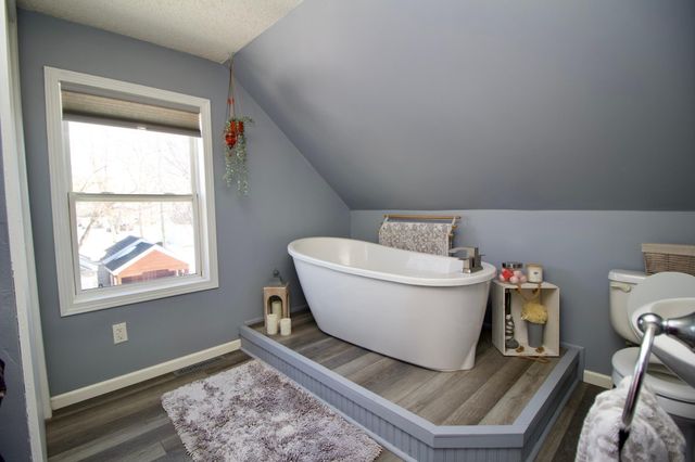 50 32nd Avenue N, Saint Cloud, MN 56303