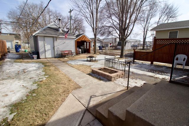 50 32nd Avenue N, Saint Cloud, MN 56303