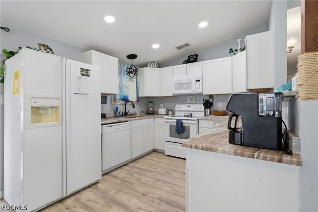 1598 Noble TER, Port Charlotte, FL 33952