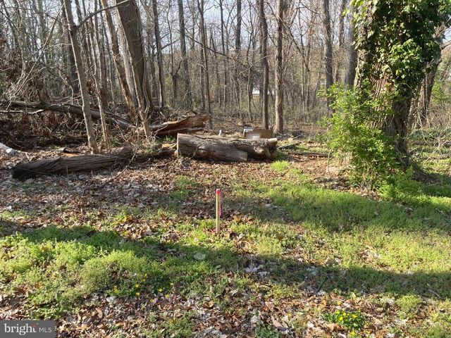 RIVERDALE RD, Lanham, MD 20706