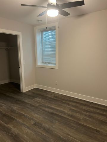 3943 N 6th Street, Minneapolis, MN 55412