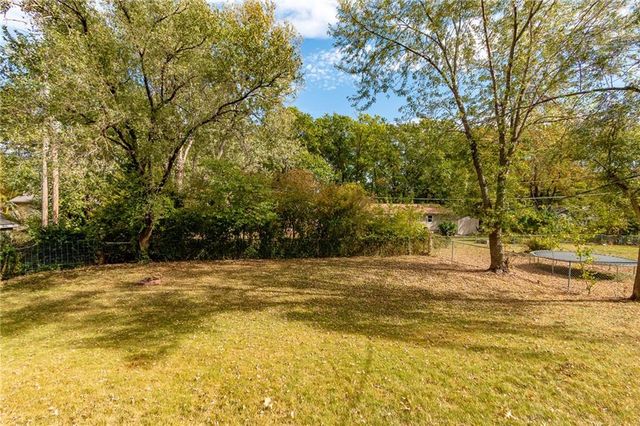 120 Minnesota Street, Lawrence, KS 66044