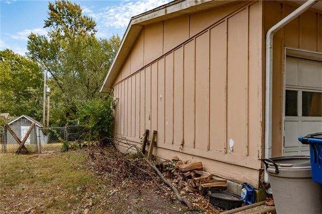 120 Minnesota Street, Lawrence, KS 66044