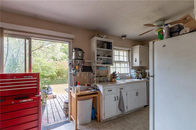 120 Minnesota Street, Lawrence, KS 66044