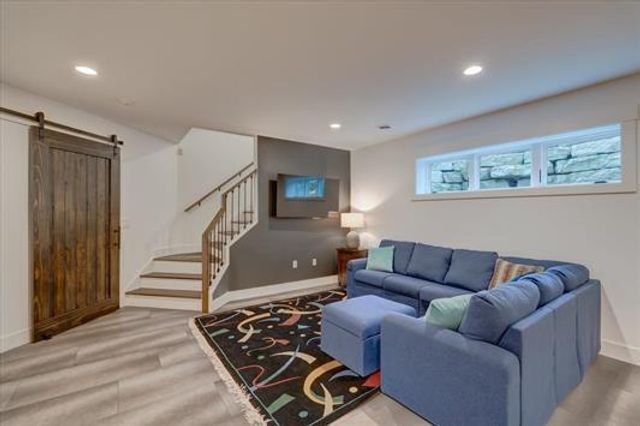 7594 Watch Hill Court, Verona, WI 53593