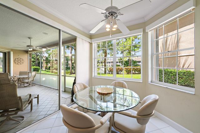 120 LEGENDARY Circle, Palm Beach Gardens, FL 33418