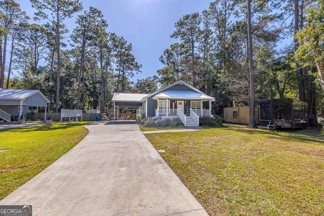 141 Manoe Road, Brunswick, GA 31523