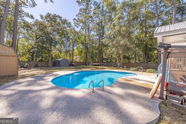 141 Manoe Road, Brunswick, GA 31523