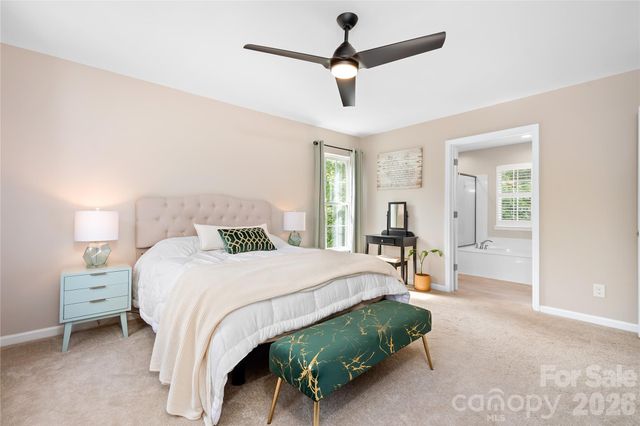 9407 Willow Tree Lane, Charlotte, NC 28277