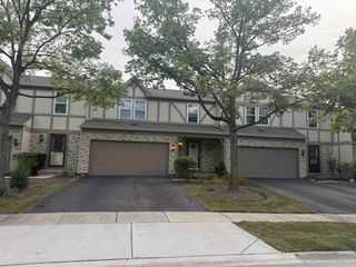 1477 Garnet Circle, Hoffman Estates, IL 60192