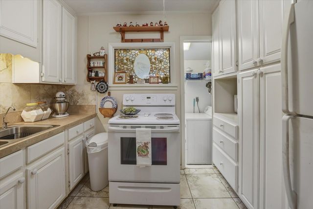 85 Cool Springs Lane, Quincy, FL 32351