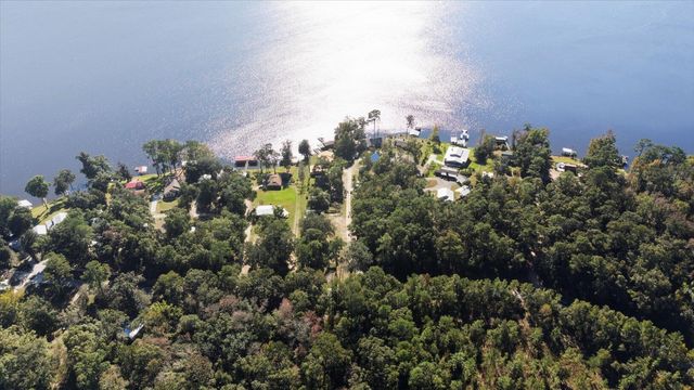 85 Cool Springs Lane, Quincy, FL 32351