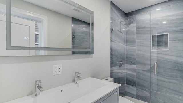 555 East 5th Street PH, Boston, MA 02127