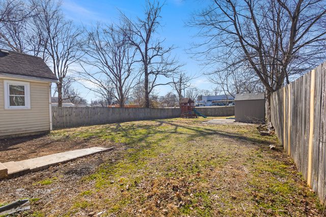 1309 Batts Blvd, Springfield, TN 37172