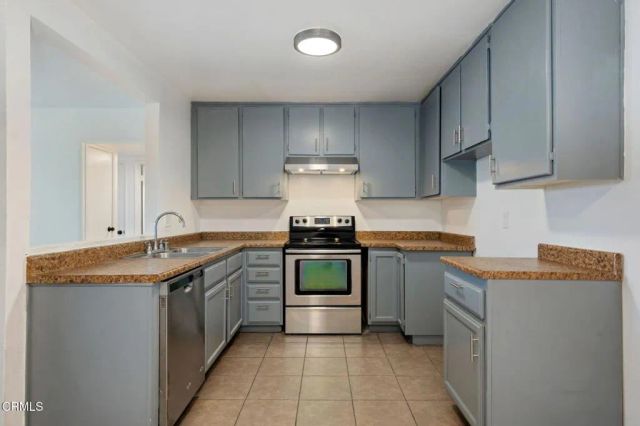 1300 Saratoga Avenue 1302, Ventura, CA 93003