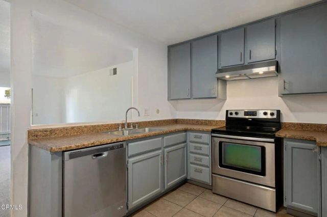 1300 Saratoga Avenue 1302, Ventura, CA 93003