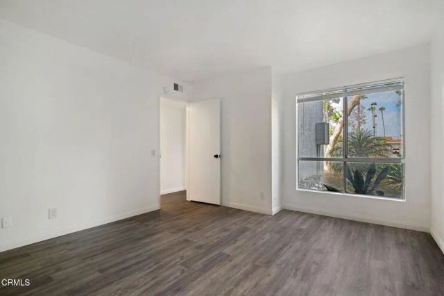 1300 Saratoga Avenue 1302, Ventura, CA 93003