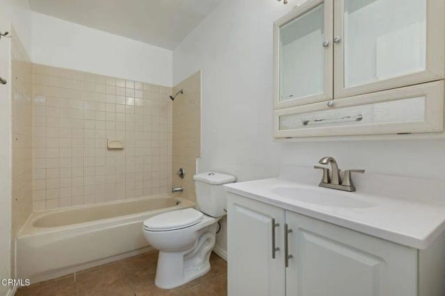 1300 Saratoga Avenue 1302, Ventura, CA 93003
