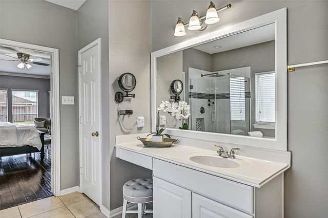 1915 Blue Quail Drive, Friendswood, TX 77546