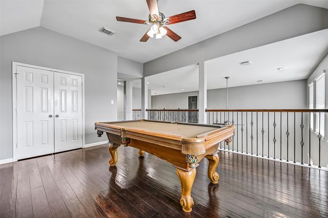 1915 Blue Quail Drive, Friendswood, TX 77546