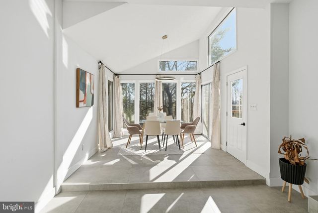 101 DELAWARE TRL, Winchester, VA 22602