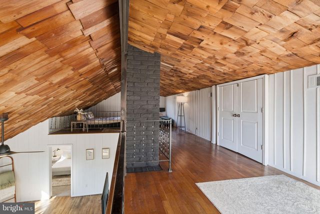 101 DELAWARE TRL, Winchester, VA 22602