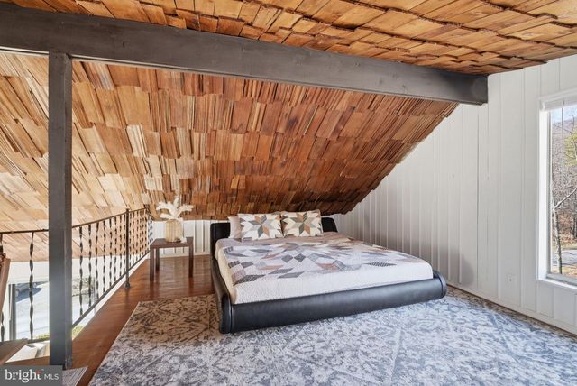 101 DELAWARE TRL, Winchester, VA 22602