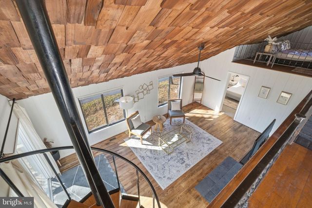 101 DELAWARE TRL, Winchester, VA 22602