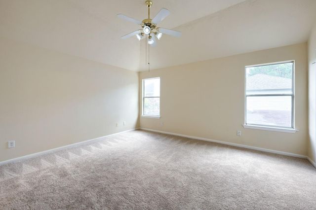 643 Meadow Knoll Drive, Stafford, TX 77477
