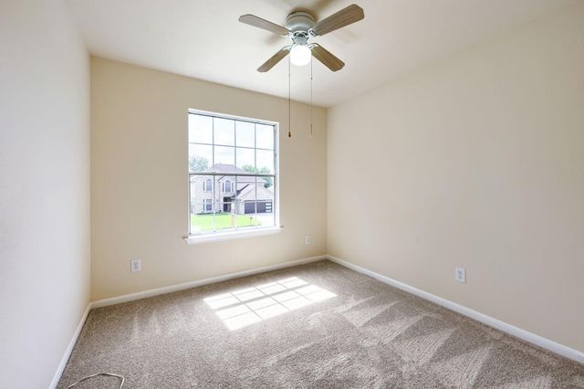 643 Meadow Knoll Drive, Stafford, TX 77477