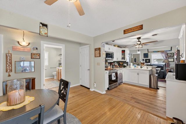 11825 W Rainbow AVENUE, West Allis, WI 53214