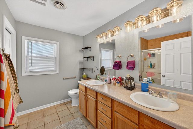 11825 W Rainbow AVENUE, West Allis, WI 53214