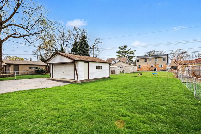 13124 Forestview Lane, Crestwood, IL 60418