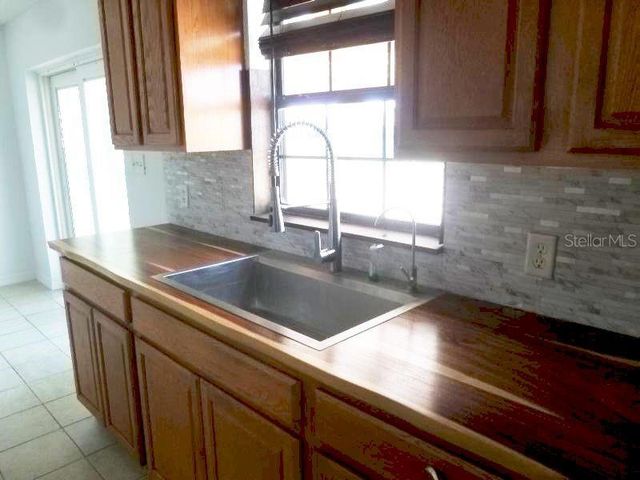 509 WALTER AVENUE, Frostproof, FL 33843