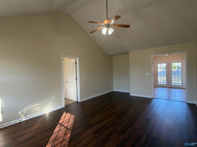 1898 Lowery Road NE, Arab, AL 35016