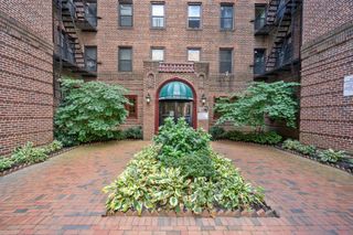 89-10 35 Avenue F2L, Jackson Heights, NY 11372