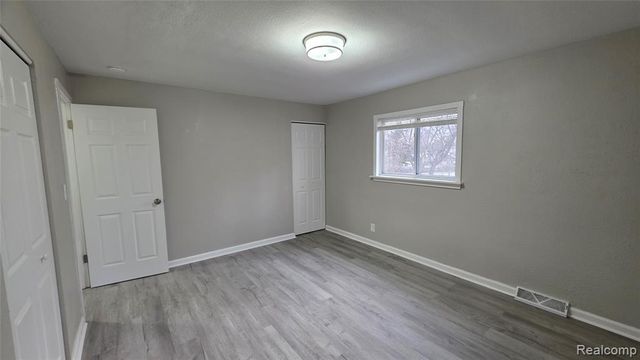 33507 Berville Court, Westland, MI 48186