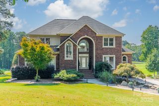 8030 Ravenwood Lane, Stanley, NC 28164