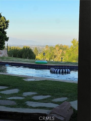 7420 Cliffside Court, West Hills (los Angeles), CA 91307