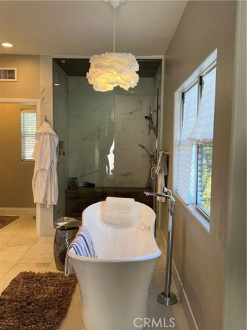 7420 Cliffside Court, West Hills (los Angeles), CA 91307