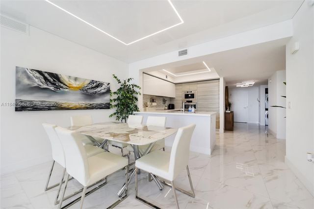 300 Sunny Isles Boulevard 42203, Sunny Isles Beach, FL 33160