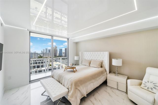 300 Sunny Isles Boulevard 42203, Sunny Isles Beach, FL 33160