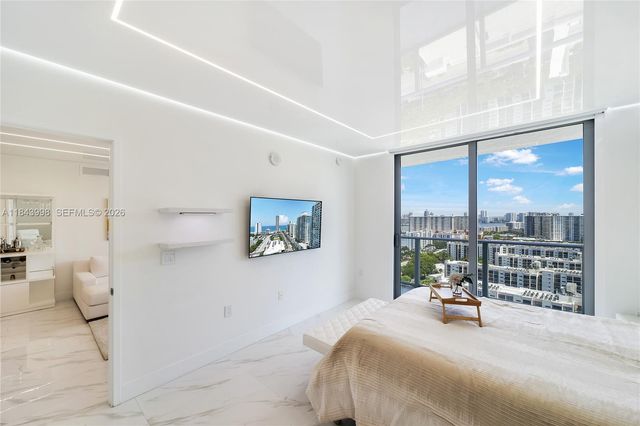 300 Sunny Isles Boulevard 42203, Sunny Isles Beach, FL 33160