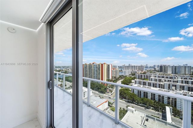 300 Sunny Isles Boulevard 42203, Sunny Isles Beach, FL 33160